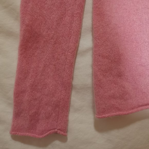 Old Navy 100% Cashmere Crewneck Sweater (S) - Picture 3 of 3